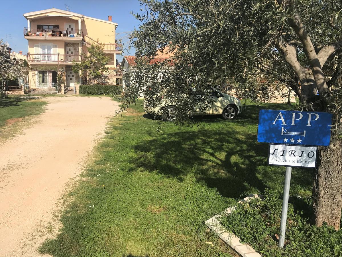 Apartments Lirio Умаг Экстерьер фото
